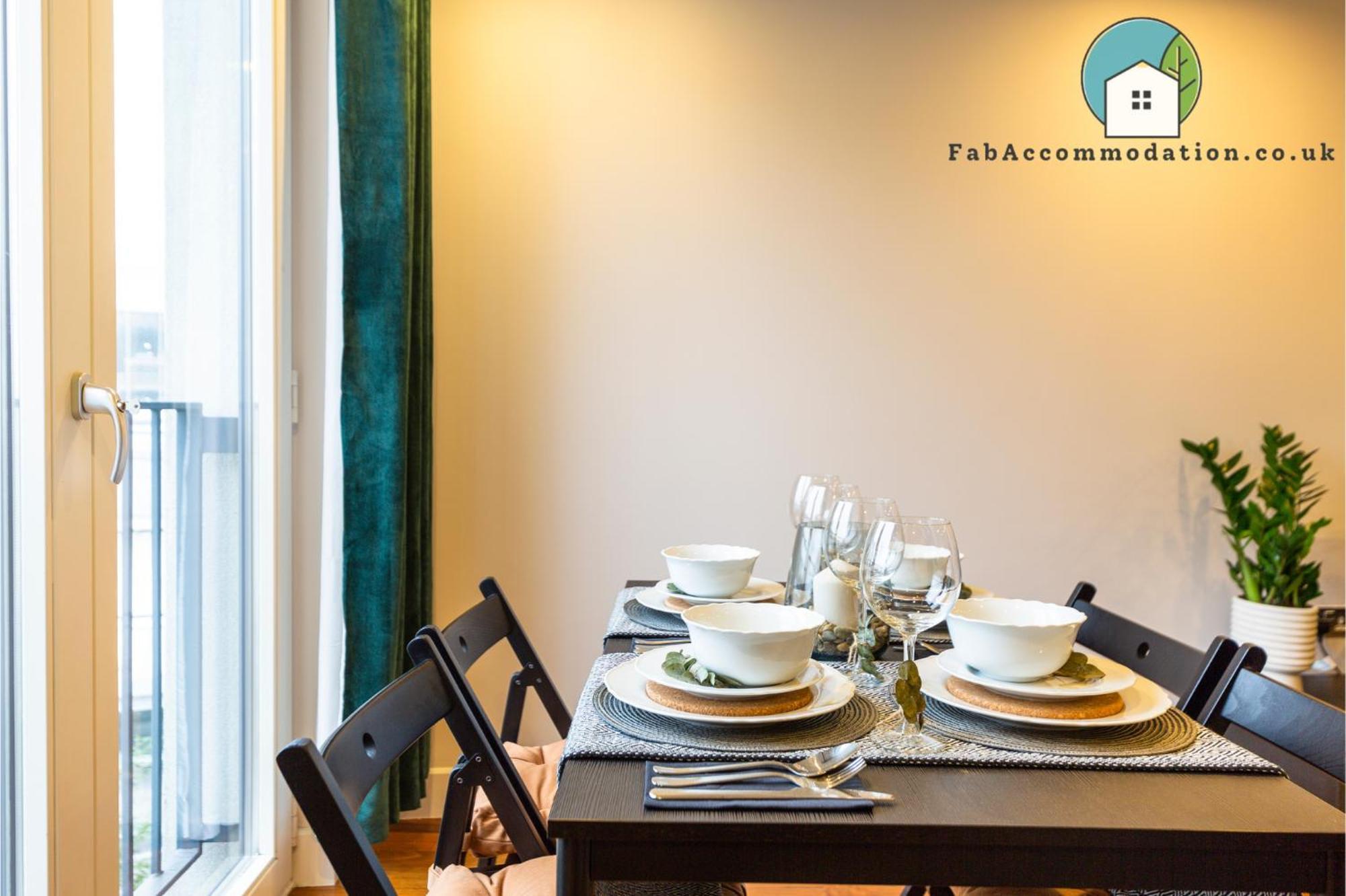 Amazing Flat-Parking Available-By Fabaccommodation Cardiff Eksteriør bilde